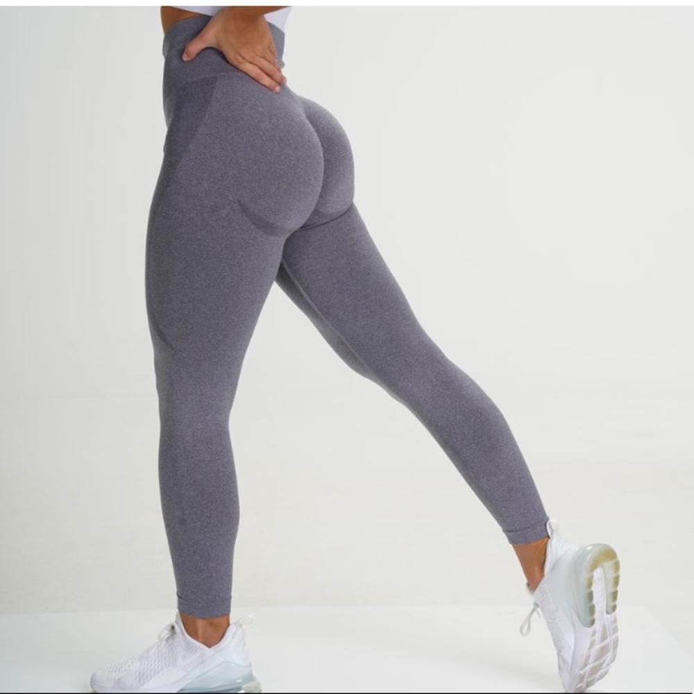 NVGTN gray contour seamless leggings NWT